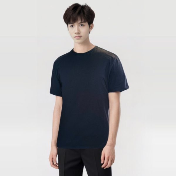 polera cuello redondo hombre con piquete en la cadera