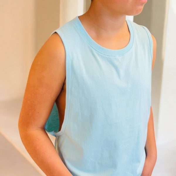 polera musculosa hombre