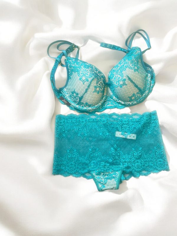 CONJUNTO ENCAJE VERDE JADE LIONA